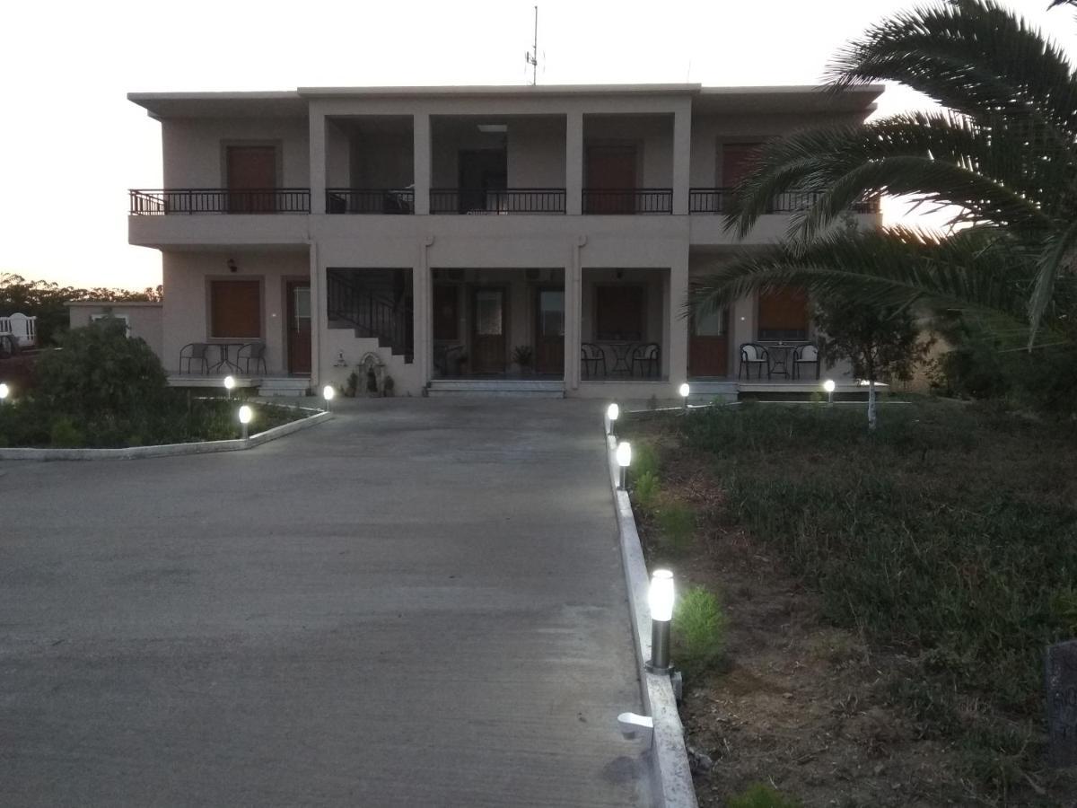 Vakis Apartments 2 Romanon Εξωτερικό φωτογραφία